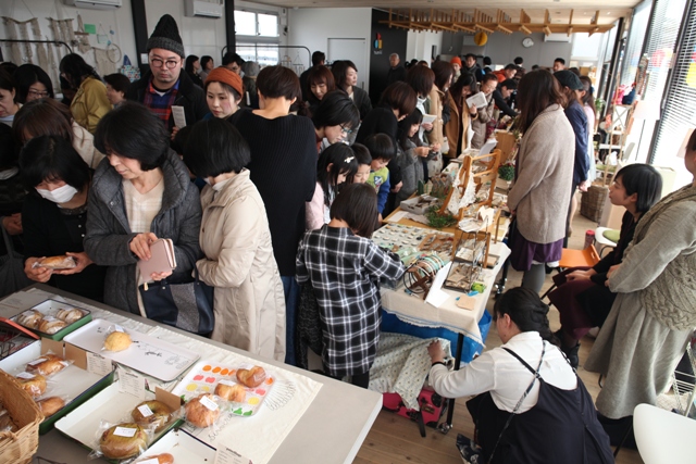会場１